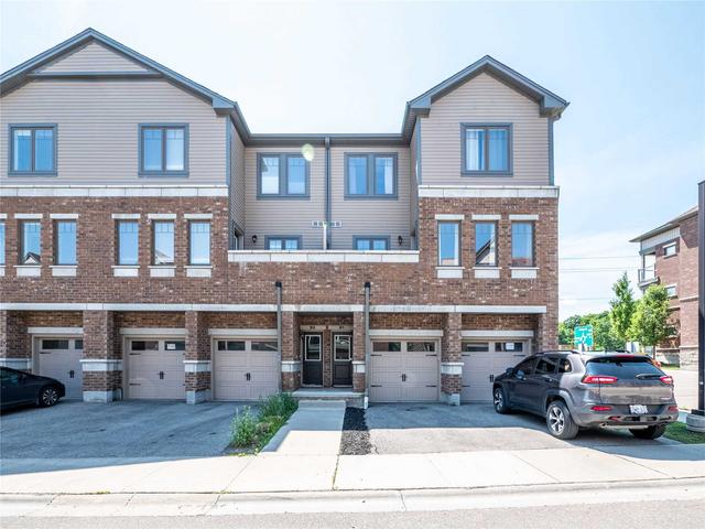 d1 - 70 Willowrun Dr, Townhouse with 2 bedrooms, 3 bathrooms and 2 parking in Kitchener ON | Image 1