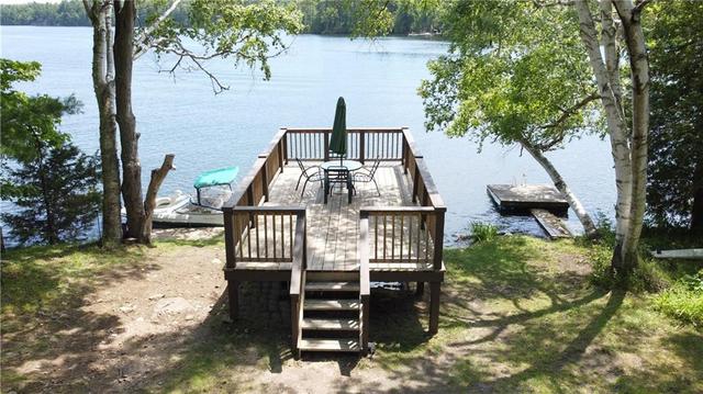 8 Elbow   Scott Island, House detached with 2 bedrooms, 1 bathrooms and 3 parking in Rideau Lakes ON | Image 17