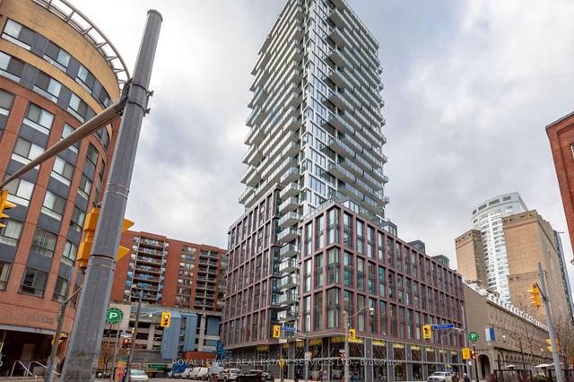 2106 - 2a Church St, Condo with 1 bedrooms, 2 bathrooms and 0 parking in Toronto ON | Image 1