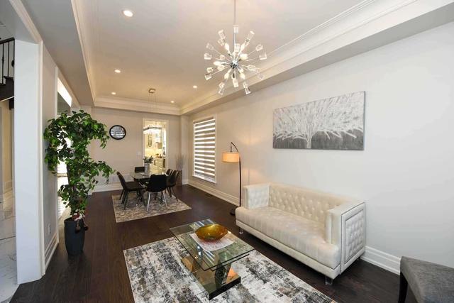 20 Sora Dr, House detached with 4 bedrooms, 5 bathrooms and 6 parking in Mississauga ON | Image 33