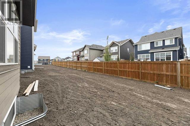 313 Magnolia Place Se, House detached with 5 bedrooms, 2 bathrooms and 5 parking in Calgary AB | Image 39