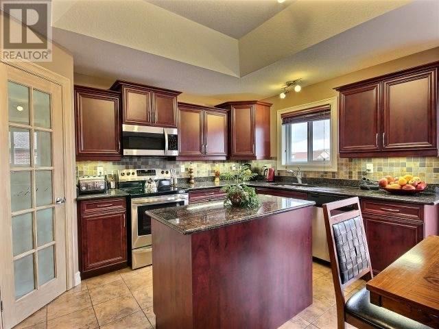 1657 Seymour Cres, House detached with 3 bedrooms, 3 bathrooms and 4 parking in London ON | Image 6