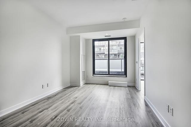 808 - 840 St. Clair Ave W, Condo with 2 bedrooms, 2 bathrooms and 0 parking in Toronto ON | Image 3