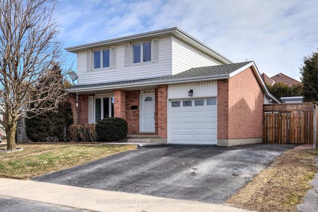 1146 Bittersweet Pl, House detached with 3 bedrooms, 3 bathrooms and 4 parking in Kingston ON | Image 12