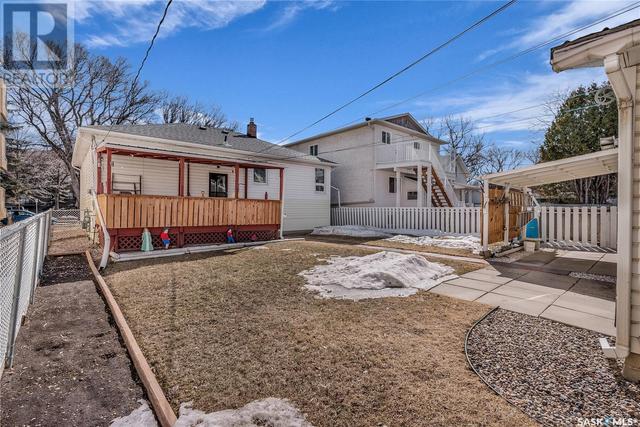 1016 Lansdowne Avenue, House detached with 4 bedrooms, 2 bathrooms and null parking in Saskatoon SK | Image 44