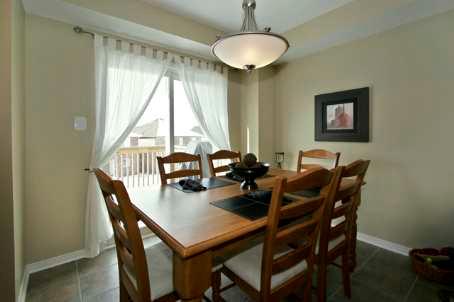 207 Bean Cres, House semidetached with 3 bedrooms, 3 bathrooms and 2 parking in Ajax ON | Image 5