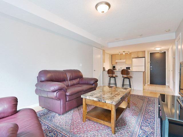 434 - 231 Fort York Blvd, Condo with 2 bedrooms, 2 bathrooms and 1 parking in Toronto ON | Image 3