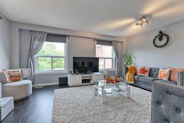 85 Ozner Crt, House attached with 3 bedrooms, 3 bathrooms and 4 parking in Brampton ON | Image 15