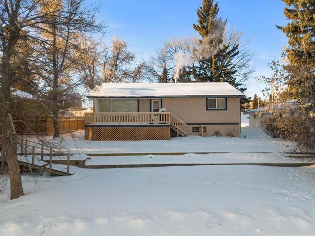 4616 51a Street, House detached with 2 bedrooms, 1 bathrooms and 1 parking in Camrose County AB | Image 9