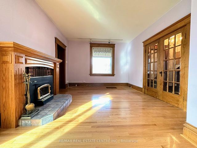 135 Elgin St N, House detached with 4 bedrooms, 2 bathrooms and 13 parking in Cambridge ON | Image 31