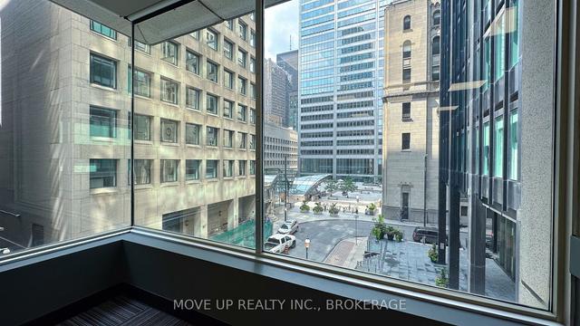 302 - 1 King St W, Condo with 3 bedrooms, 1 bathrooms and 0 parking in Toronto ON | Image 29