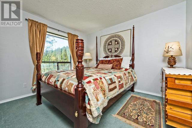 35 Bayview Crescent, House detached with 3 bedrooms, 2 bathrooms and 1 parking in Osoyoos BC | Image 17