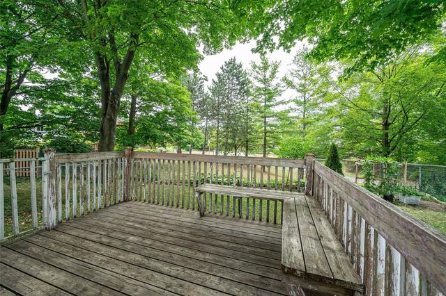 36 O'halloran Cres, House attached with 3 bedrooms, 3 bathrooms and 3 parking in Toronto ON | Image 14