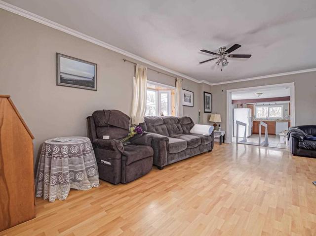 43 Lakeview Ave, House detached with 2 bedrooms, 2 bathrooms and 2 parking in Scugog ON | Image 2