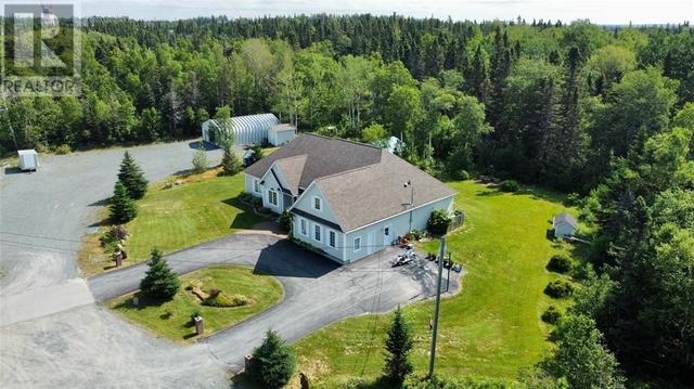 7 Country Lane, House detached with 5 bedrooms, 3 bathrooms and null parking in Appleton NL | Image 2