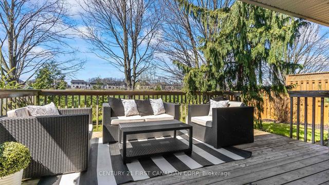 2220 Thornicroft Cres, House detached with 4 bedrooms, 3 bathrooms and 4 parking in London ON | Image 29