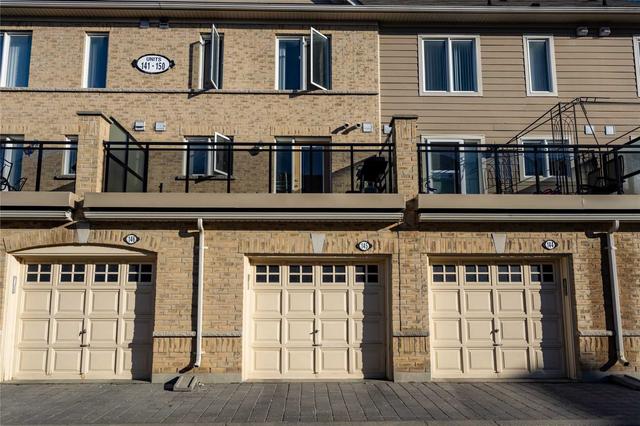 145 - 60 Fairwood Circ, Townhouse with 3 bedrooms, 3 bathrooms and 1 parking in Brampton ON | Image 8