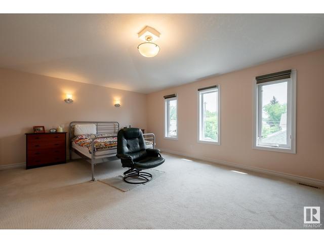 11115 72 Av Nw, House detached with 3 bedrooms, 3 bathrooms and 6 parking in Edmonton AB | Image 8