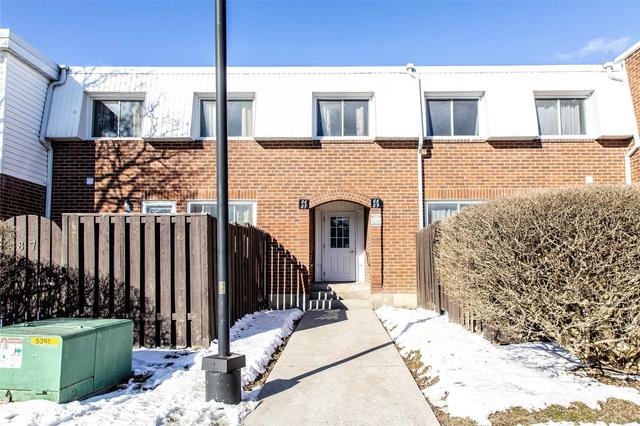 87 - 1010 Glen St, Townhouse with 3 bedrooms, 1 bathrooms and 1 parking in Oshawa ON | Image 1