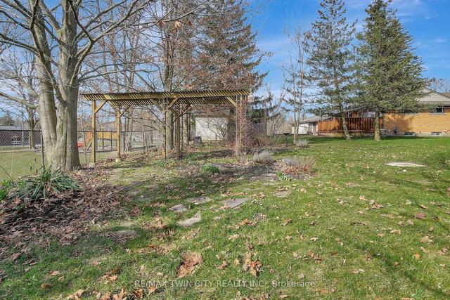 107 Bechtel Ave, House detached with 3 bedrooms, 1 bathrooms and 4 parking in Wilmot ON | Image 27