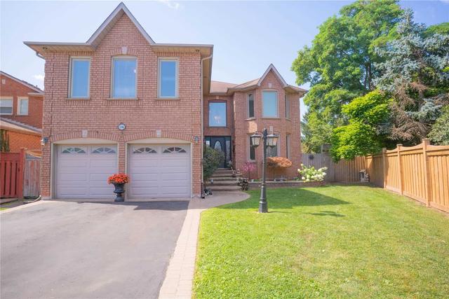 1386 Heritage Way, House detached with 4 bedrooms, 5 bathrooms and 6 parking in Oakville ON | Image 1