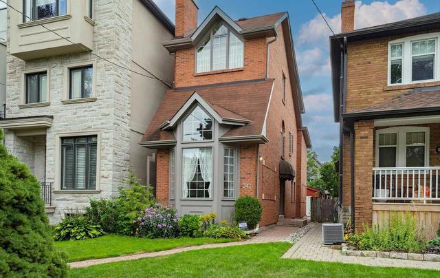 241 Woburn Ave, House detached with 3 bedrooms, 4 bathrooms and 2 parking in Toronto ON | Image 1