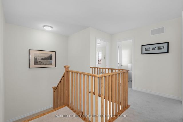 33 Atlantis Dr, House detached with 4 bedrooms, 4 bathrooms and 2 parking in Orillia ON | Image 22