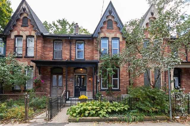 53 Spruce St, House attached with 2 bedrooms, 1 bathrooms and null parking in Toronto ON | Image 1