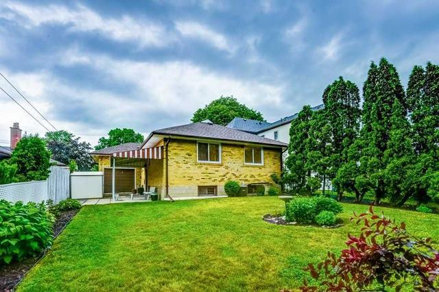 5 Cardigan Rd, House detached with 3 bedrooms, 2 bathrooms and 3 parking in Toronto ON | Image 10