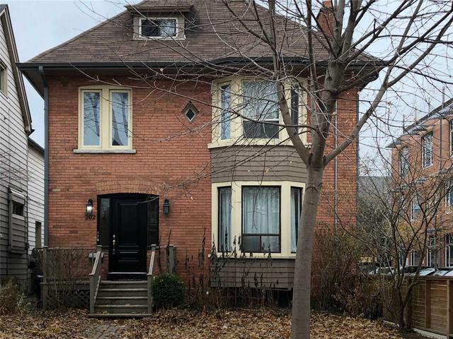 3rd flr - 202 Heward Ave, House detached with 1 bedrooms, 1 bathrooms and 0 parking in Toronto ON | Image 13