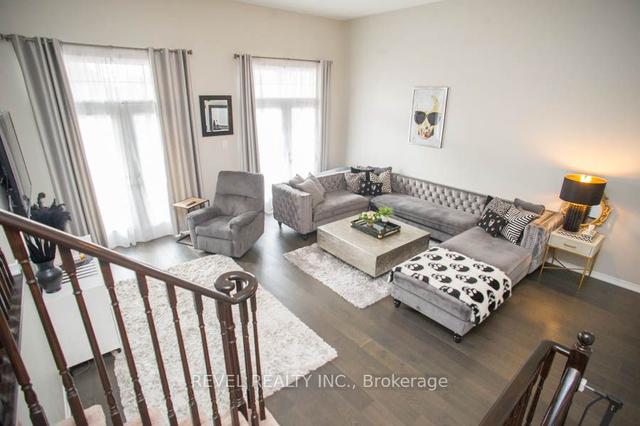 196 English Lane, House detached with 3 bedrooms, 3 bathrooms and 4 parking in Brantford ON | Image 7