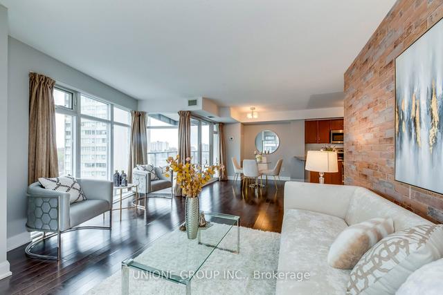 911 - 2181 Yonge St, Condo with 2 bedrooms, 2 bathrooms and 1 parking in Toronto ON | Image 11