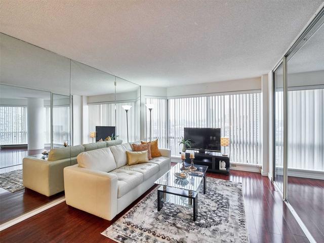 1703 - 1001 Bay St, Condo with 2 bedrooms, 2 bathrooms and 1 parking in Toronto ON | Image 2