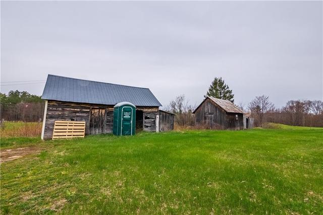 725 Peplinski Homestead Road, House detached with 5 bedrooms, 2 bathrooms and 10 parking in Madawaska Valley ON | Image 10
