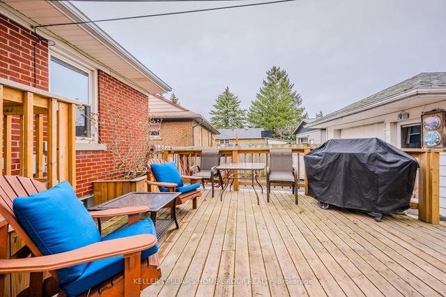 661 Frederick St, House detached with 3 bedrooms, 2 bathrooms and 4 parking in Kitchener ON | Image 26