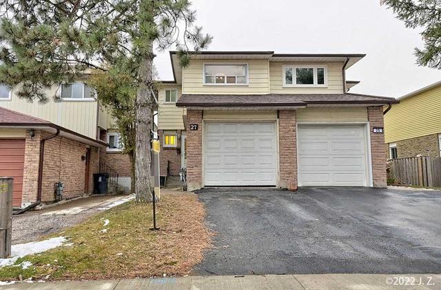 27 Puma Dr, House semidetached with 3 bedrooms, 3 bathrooms and 2 parking in Toronto ON | Image 1