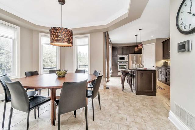 81 Yorkleigh Circ, House detached with 5 bedrooms, 5 bathrooms and 2 parking in Markham ON | Image 14