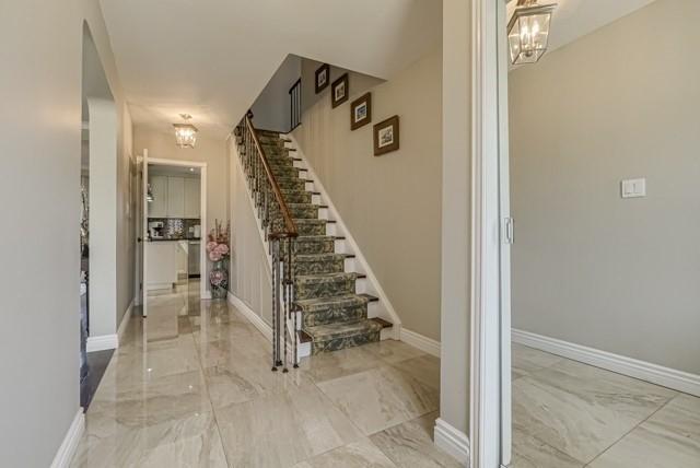17 Redcastle Cres, House detached with 4 bedrooms, 3 bathrooms and 3 parking in Toronto ON | Image 34