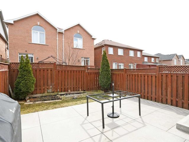 98 Silent Pond Cres, House semidetached with 3 bedrooms, 4 bathrooms and 4 parking in Brampton ON | Image 35