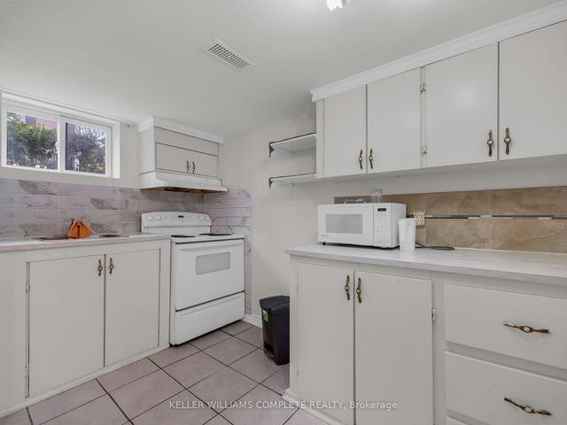 33 West 3rd St, House detached with 3 bedrooms, 2 bathrooms and 2 parking in Hamilton ON | Image 17