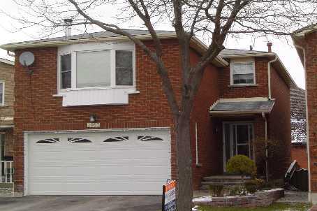 2993 Olympus Mews, House detached with 3 bedrooms, 4 bathrooms and 3 parking in Mississauga ON | Image 1