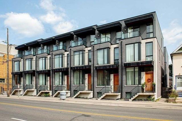 7 - 837 Broadview Ave, House semidetached with 3 bedrooms, 3 bathrooms and 1 parking in Toronto ON | Image 1