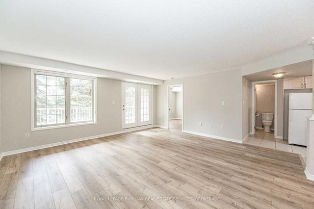 b105 - 216 Plains Rd W, Condo with 2 bedrooms, 2 bathrooms and 2 parking in Burlington ON | Image 23