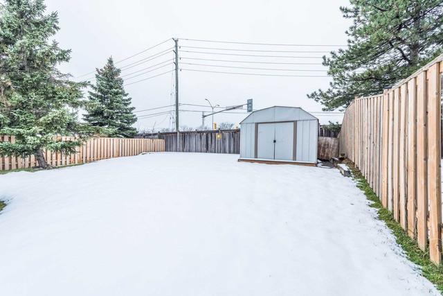618 Elliott Cres, House detached with 3 bedrooms, 2 bathrooms and 6 parking in Milton ON | Image 30