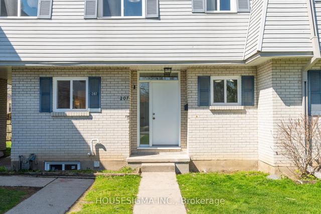 27 - 207 Boullee St, Townhouse with 4 bedrooms, 2 bathrooms and 1 parking in London ON | Image 12