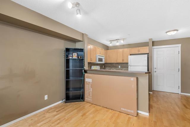 8114 - 70 Panamount Drive Nw, Condo with 1 bedrooms, 1 bathrooms and 1 parking in Calgary AB | Image 13