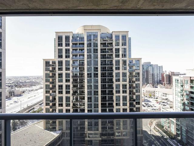 1504 - 5 Michael Power Pl, Condo with 1 bedrooms, 1 bathrooms and 1 parking in Toronto ON | Image 35