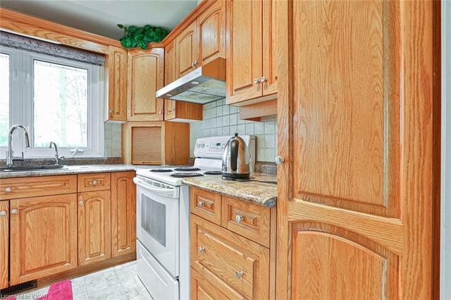 295 Glenridge Drive, House detached with 3 bedrooms, 2 bathrooms and 5 parking in Waterloo ON | Image 16