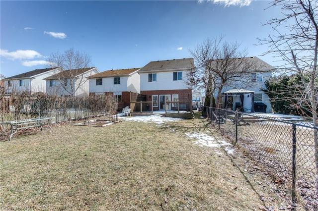 15 Mccurdy Road, House detached with 4 bedrooms, 2 bathrooms and null parking in Guelph ON | Image 32