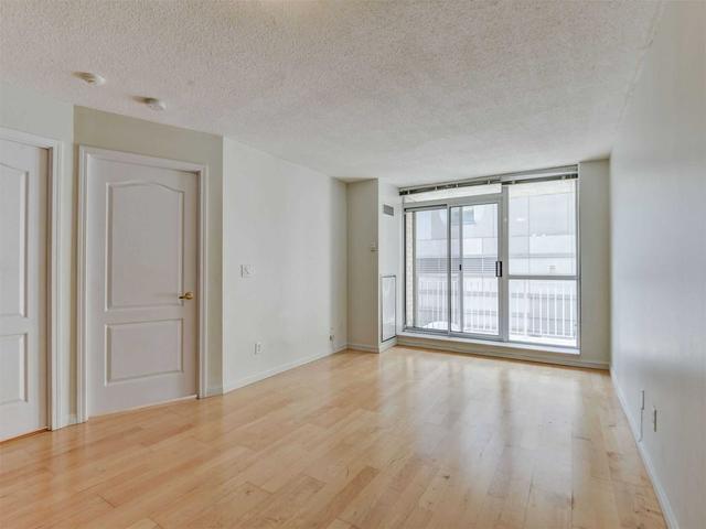 506 - 18 Stafford St, Condo with 1 bedrooms, 1 bathrooms and 1 parking in Toronto ON | Image 5